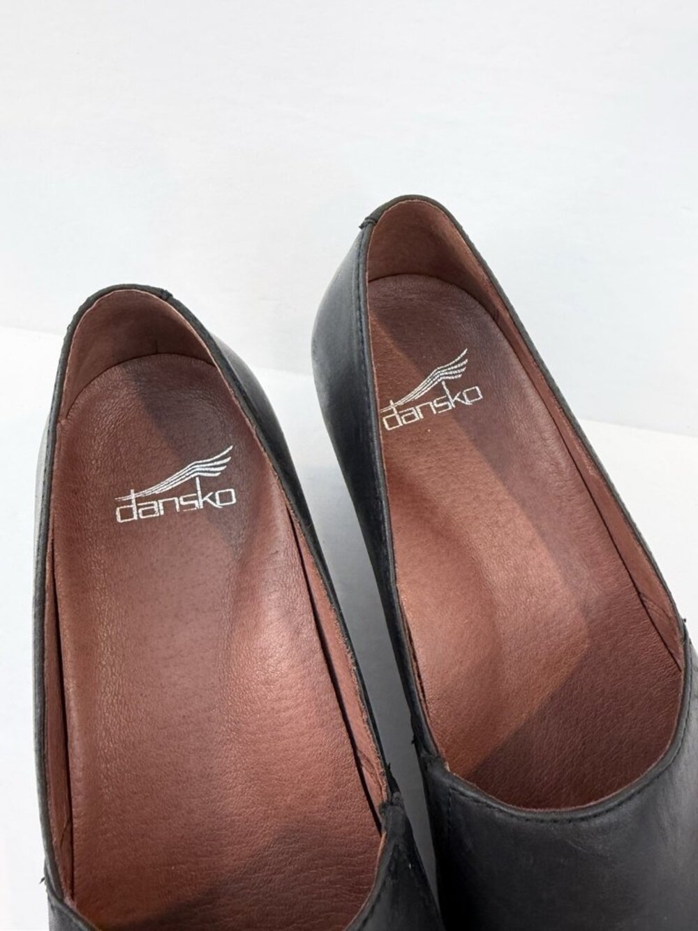 Dansko Women's Shanda Waterproof Wedge Heel Pointed Toe Leather Size 39 US 9 - Picture 3 of 9